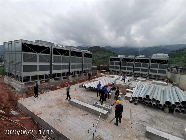 圓形冷卻塔的配水和噴濺裝置,圓形逆流式冷卻塔